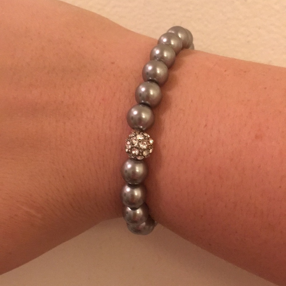 Pearl and rhinestone bracelet